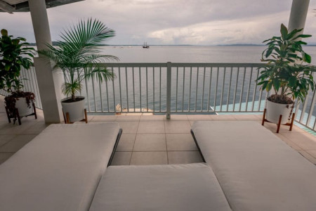 oceanfront balcony